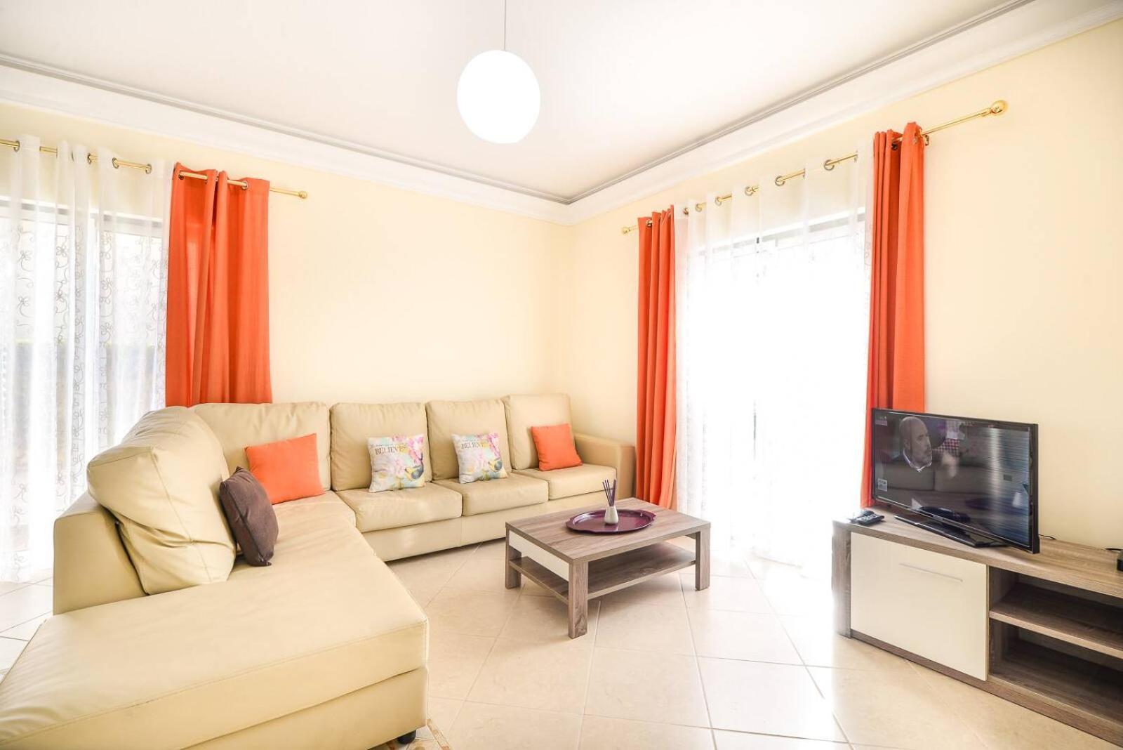 Vila Alcantarilha By Mtphomes Bagian luar foto